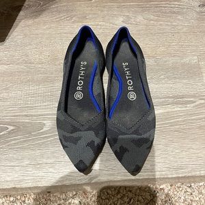 Rothy’s camouflage pointed toe rare size 8.5 preowned see all pics